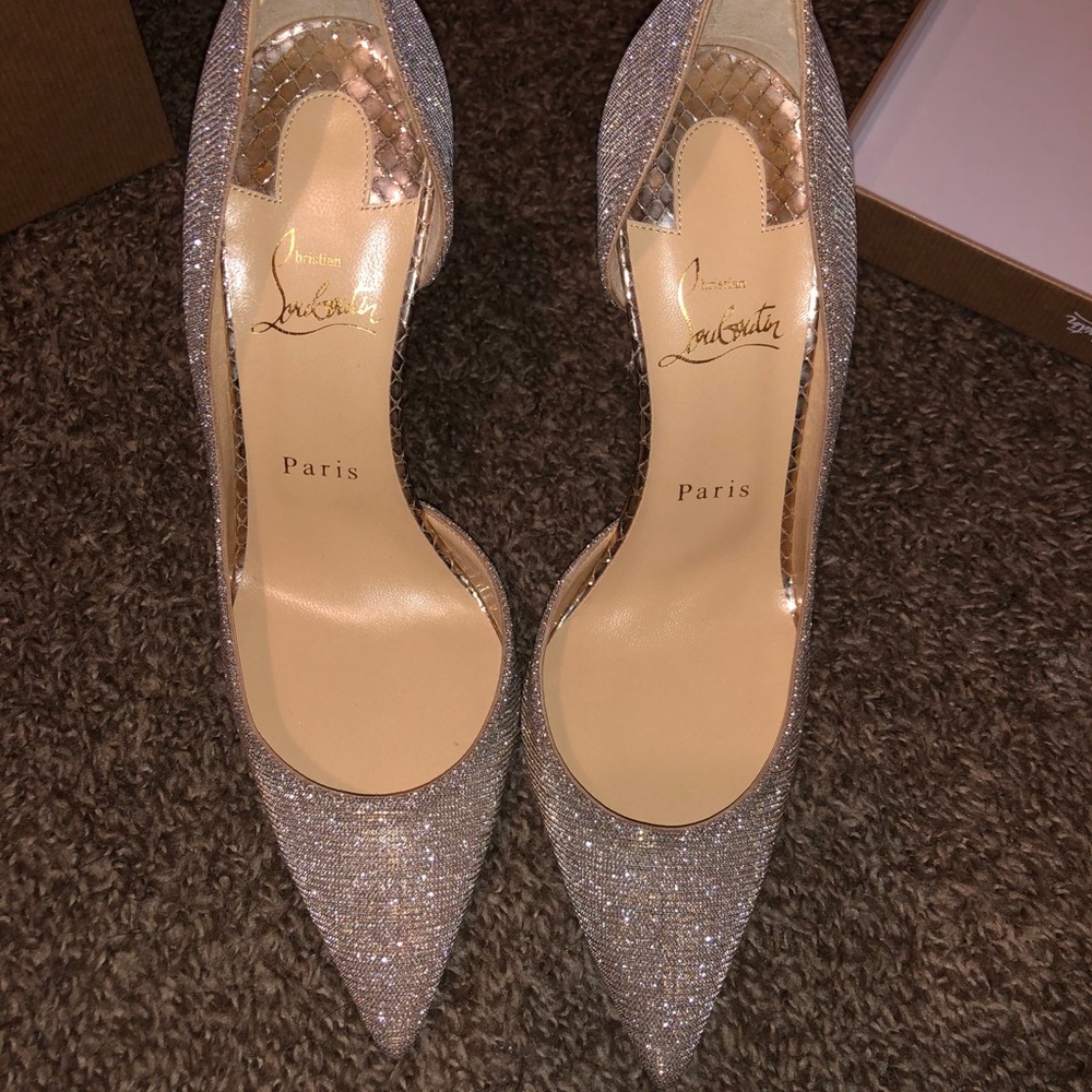 Christian Louboutin Iriza 100 size 39 never worn